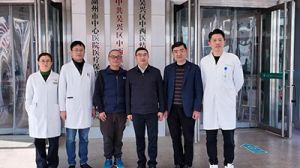 区卫健局领导慰问我院一线医务工作者 共迎马年新春